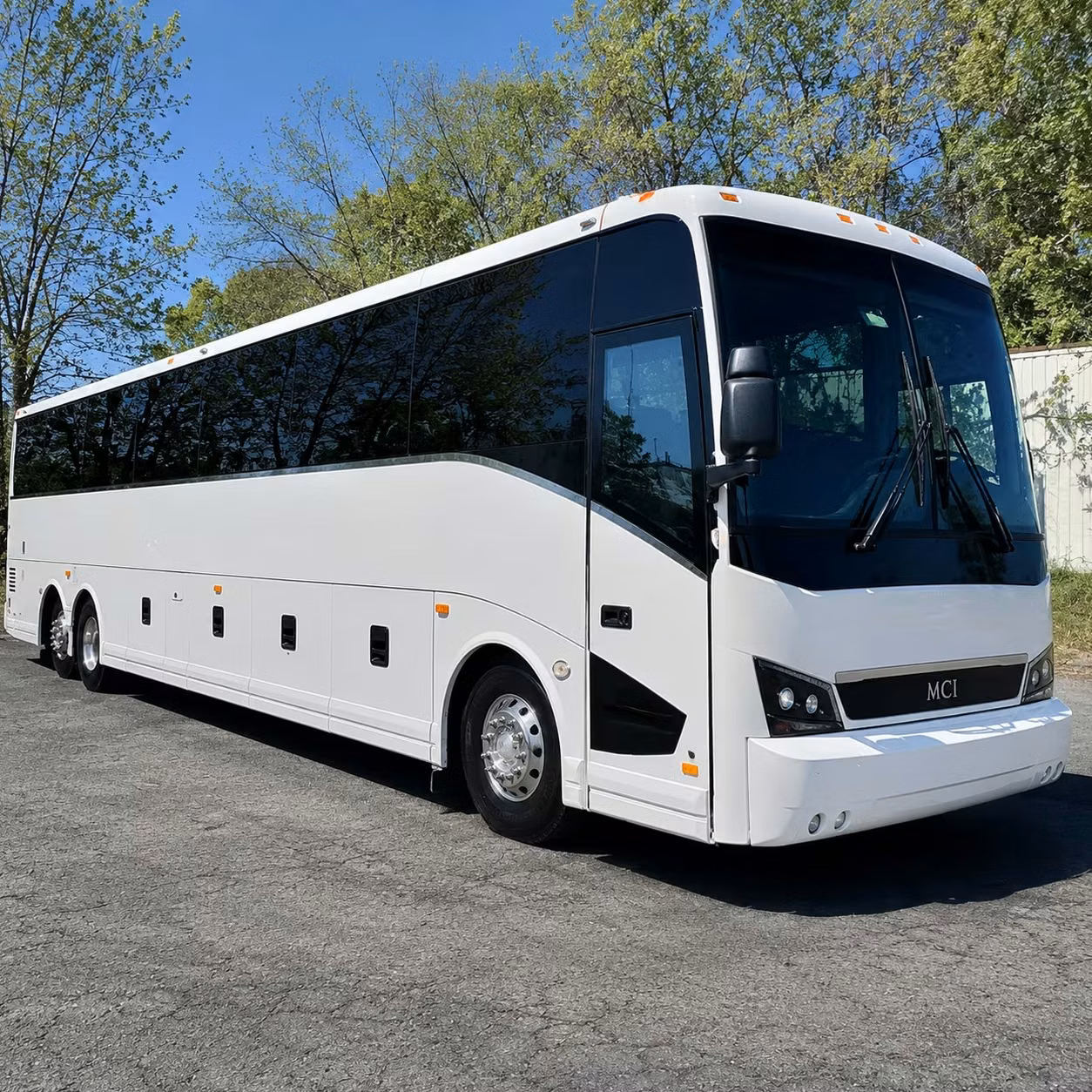 ameris bank amphitheatre concert shuttles from atlanta