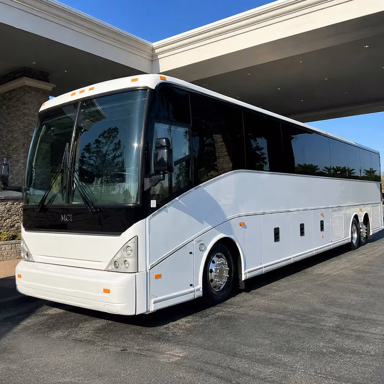 finding group transportation to and from hartsfield jackson has never been this simple