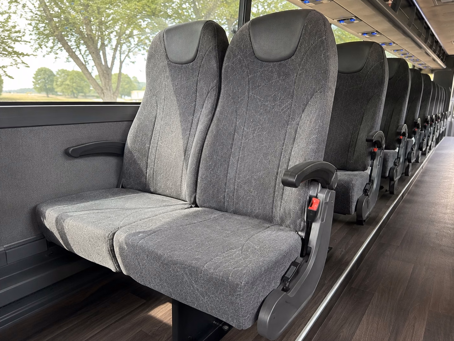 how where and when you re traveling affects atlanta charter bus rental rates